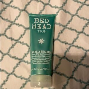 NWT bed head totally beachin conditioner